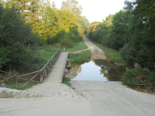 Bridge over the River Urrobi