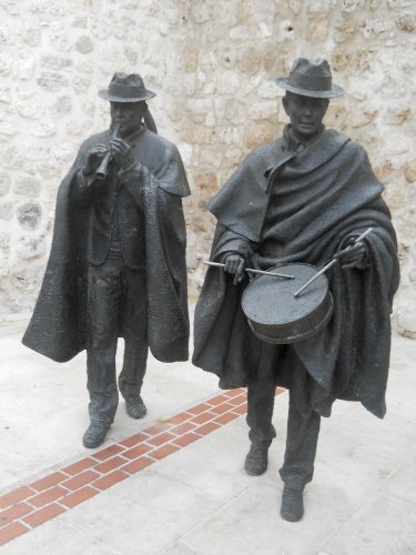 Statues in Burgos